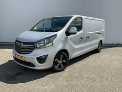 Zilver Gebruikt 2016 Opel Vivaro Sport Van | € 5.350