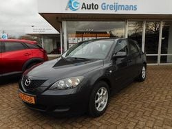Grijs (metallic) Gebruikt 2008 Mazda 3 Sense Hatchback | € 5.950 (Eerlijke prijs)