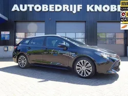 Zwart Gebruikt 2019 Toyota Corolla Edition Stationwagen | € 22.350 (Goede deal)