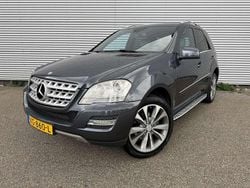 Grijs Gebruikt 2011 Mercedes ML350 SUV | € 17.945