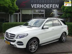 Wit, metallic lak Gebruikt 2015 Mercedes GLE500 SUV | € 22.950 (Eerlijke prijs)