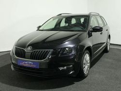 Zwart Gebruikt 2018 Skoda Octavia Ambition Stationwagen | € 12.998 (Goede deal)