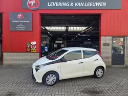 Wit Gebruikt 2020 Toyota Aygo Hatchback | € 9.450 (Goede deal)