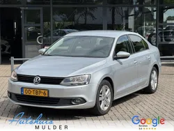 Grijs, metallic lak Gebruikt 2012 VW Jetta Trendline Sedan | € 4.745 (Goede deal)