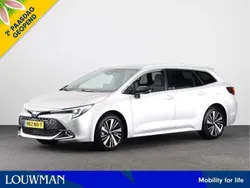 Zilver Gebruikt 2025 Toyota Corolla Business Edition Stationwagen | € 41.545