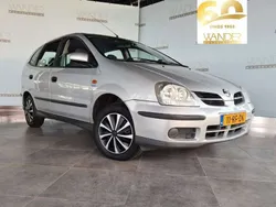 Grijs Gebruikt 2005 Nissan Almera Tino Visia MPV | € 1.950 (Iets duurder)