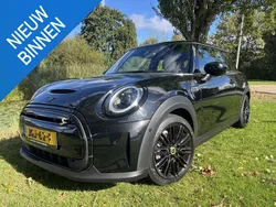Zwart Gebruikt 2022 Mini Cooper SE Hatchback | € 21.999 (Eerlijke prijs)