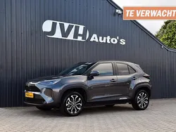 Grijs Gebruikt 2024 Toyota Yaris Cross SUV | € 26.500 (Goede deal)