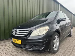 Zwart Gebruikt 2005 Mercedes B170 MPV | € 2.499 (Iets duurder)