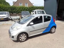 Grijs Gebruikt 2010 Peugeot 107 Hatchback | € 2.750 (Eerlijke prijs)