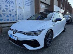 Wit Gebruikt 2023 VW Golf VIII R Hatchback | € 53.950 (Eerlijke prijs)