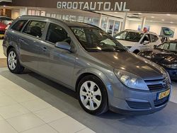 Grijs Gebruikt 2005 Opel Astra Enjoy Stationwagen | € 1.244 (Eerlijke prijs)