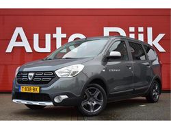 Grijs Gebruikt 2017 Dacia Lodgy Stepway MPV | € 7.950 (Goede deal)