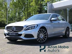 Grijs Gebruikt 2018 Mercedes C350e Avantgarde Sedan | € 20.950 (Eerlijke prijs)