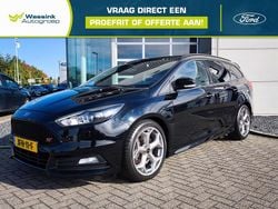 Zwart Gebruikt 2017 Ford Focus Performance Edition Stationwagen | € 21.935 (Duur)
