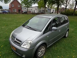 Grijs Gebruikt 2003 Opel Meriva MPV | € 1.095 (Super prijs)