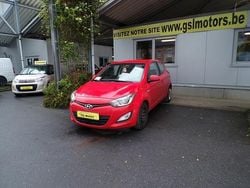 Rood Gebruikt 2013 Hyundai i20 Coupé | € 4.950 (Eerlijke prijs)
