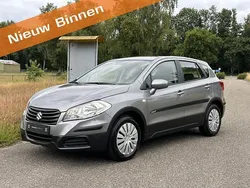 , metallic lak Gebruikt 2014 Suzuki SX4 S-Cross SUV | € 12.750 (Goede deal)