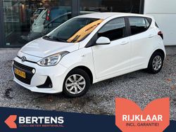 Wit Gebruikt 2017 Hyundai i10 GO! Hatchback | € 9.495 (Eerlijke prijs)