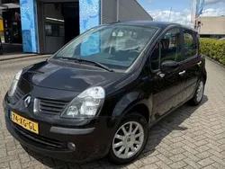 Zwart Gebruikt 2008 Renault Modus Exception MPV | € 1.950 (Goede deal)