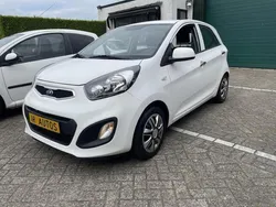 Wit Gebruikt 2014 Kia Picanto Hatchback | € 4.999