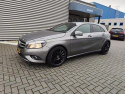 Grijs Gebruikt 2013 Mercedes A180 Prestige Hatchback | € 6.750 (Super prijs)