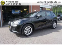 Zwart, metallic lak Gebruikt 2021 Audi Q3 Business SUV | € 30.745 (Goede deal)