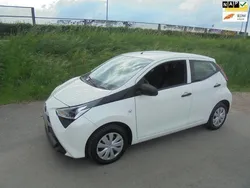 Wit Gebruikt 2019 Toyota Aygo Hatchback | € 9.250 (Eerlijke prijs)