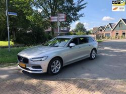 Grijs Gebruikt 2017 Volvo V90 Momentum Stationwagen | € 17.450 (Eerlijke prijs)
