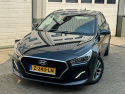 Zilver Gebruikt 2019 Hyundai i30 Premium Hatchback | € 12.000