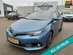 Blauw (metallic) Gebruikt 2019 Toyota Auris Touring Sports Stationwagen | € 18.950 (Iets duurder)