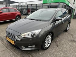 Blauw Gebruikt 2018 Ford Focus Titanium Stationwagen | € 16.900 (Super prijs)