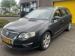 Groen Gebruikt 2006 VW Passat Highline Stationwagen | € 1.999 (Eerlijke prijs)