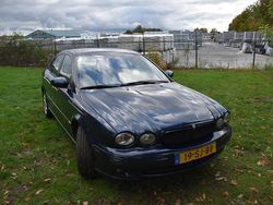 Zwart (metallic) Gebruikt 2006 Jaguar X-type SE Sedan | € 1.750 (Iets duurder)