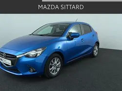 Dynamic blue mica (44j) Gebruikt 2015 Mazda 2 Hatchback | € 12.245 (Eerlijke prijs)