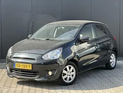 Zwart Gebruikt 2015 Mitsubishi Space Star Instyle Hatchback | € 5.998 (Eerlijke prijs)