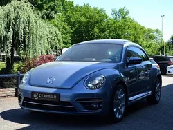 Blauw Gebruikt 2017 VW Beetle Hatchback | € 19.750 (Eerlijke prijs)