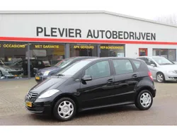 Zwart Gebruikt 2012 Mercedes A160 Hatchback | € 4.395