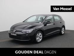 Zwart Gebruikt 2021 VW Golf VIII Business Hatchback | € 23.400 (Goede deal)