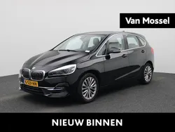 Zwart Gebruikt 2019 BMW 218 Executive Stationwagen | € 17.400 (Goede deal)