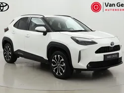 Wit Gebruikt 2023 Toyota Yaris Cross Edition SUV | € 28.499 (Eerlijke prijs)