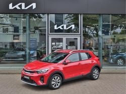 Rood Gebruikt 2024 Kia Stonic SUV | € 25.945 (Eerlijke prijs)
