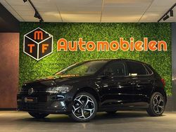 Zwart Gebruikt 2018 VW Polo Hatchback | € 15.699 (Eerlijke prijs)