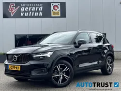 Zwart Gebruikt 2020 Volvo XC40 R-Design SUV | € 27.940 (Eerlijke prijs)