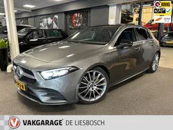 Grijs, metallic lak Gebruikt 2018 Mercedes A250 Premium Plus Hatchback | € 28.940 (Eerlijke prijs)