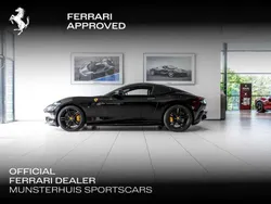 Zwart Gebruikt 2022 Ferrari Roma Coupé | € 235.000