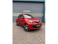 Rood Gebruikt 2015 Renault Twingo Hatchback | € 6.450 (Eerlijke prijs)
