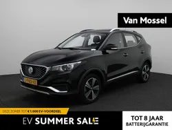 Zwart Gebruikt 2020 MG ZS Luxury Sedan | € 14.995 (Eerlijke prijs)