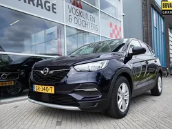 Blauw Gebruikt 2018 Opel Grandland X Innovation SUV | € 17.950 (Eerlijke prijs)