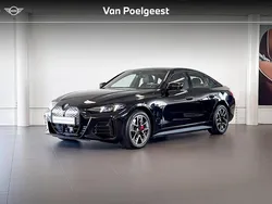 Zwart Gebruikt 2024 BMW i4 Basis Sedan | € 46.750 (Eerlijke prijs)
